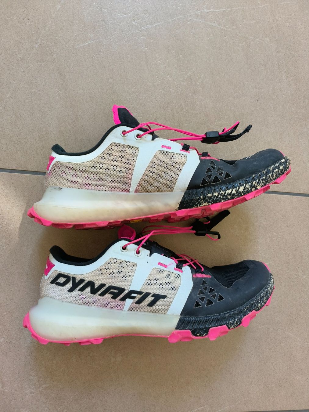 Dynafit Scarpe da donna: Dynafit Sky DNA Trailrunningschuh – Usato da Interlaken venduto da C-T 2