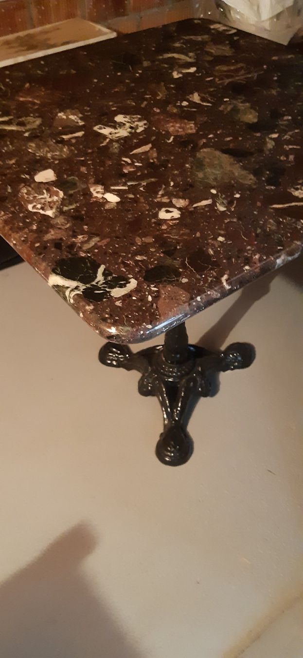 Tavoli: Bistro Tisch Marmor Platte – Usato da Uitikon Waldegg venduto da Tibi07 1