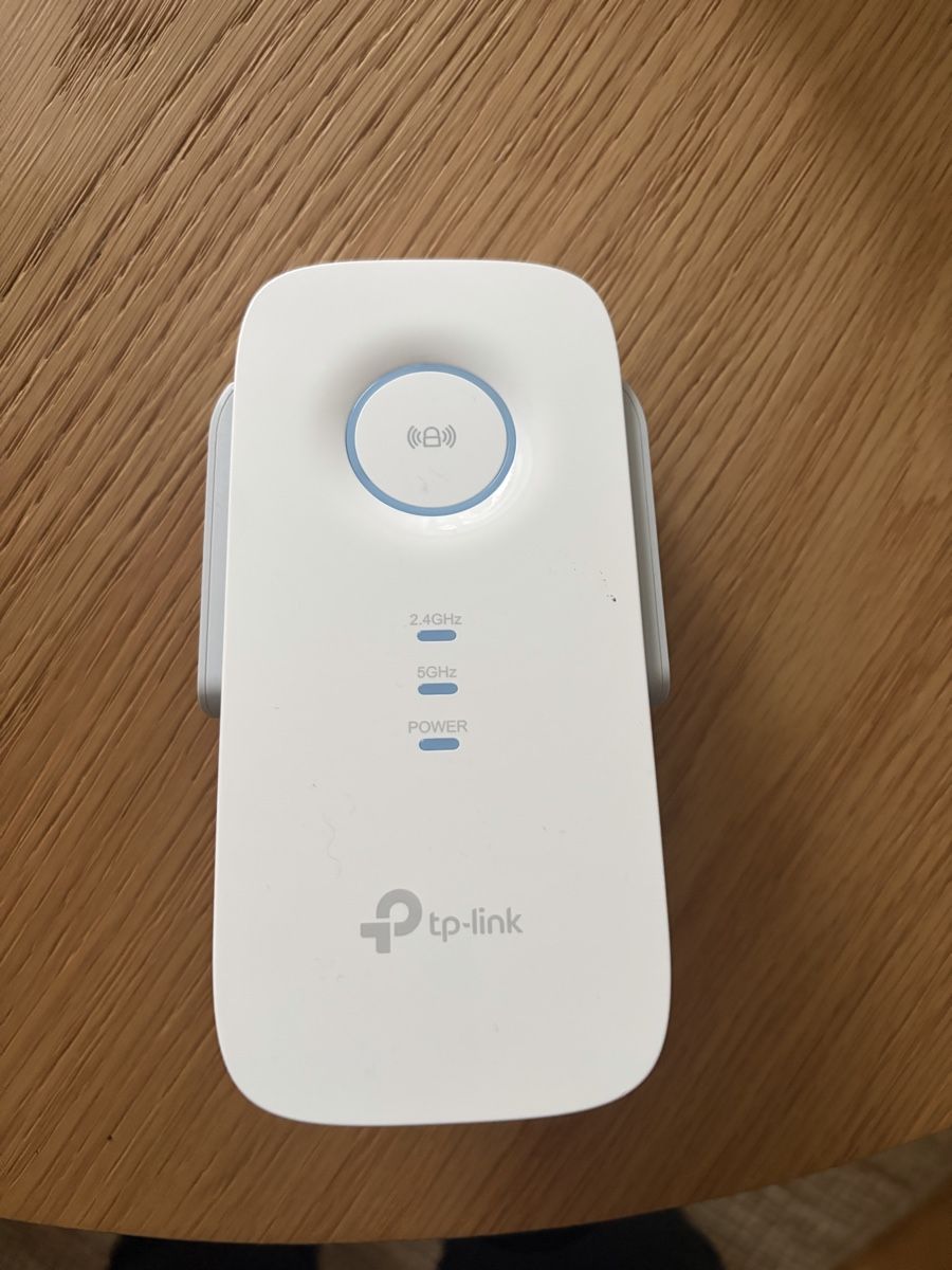 TP-Link WiFi: TP link WiFi extender 1750 – Neuf (Voir description) à Thalwil par Zuerichparis 2