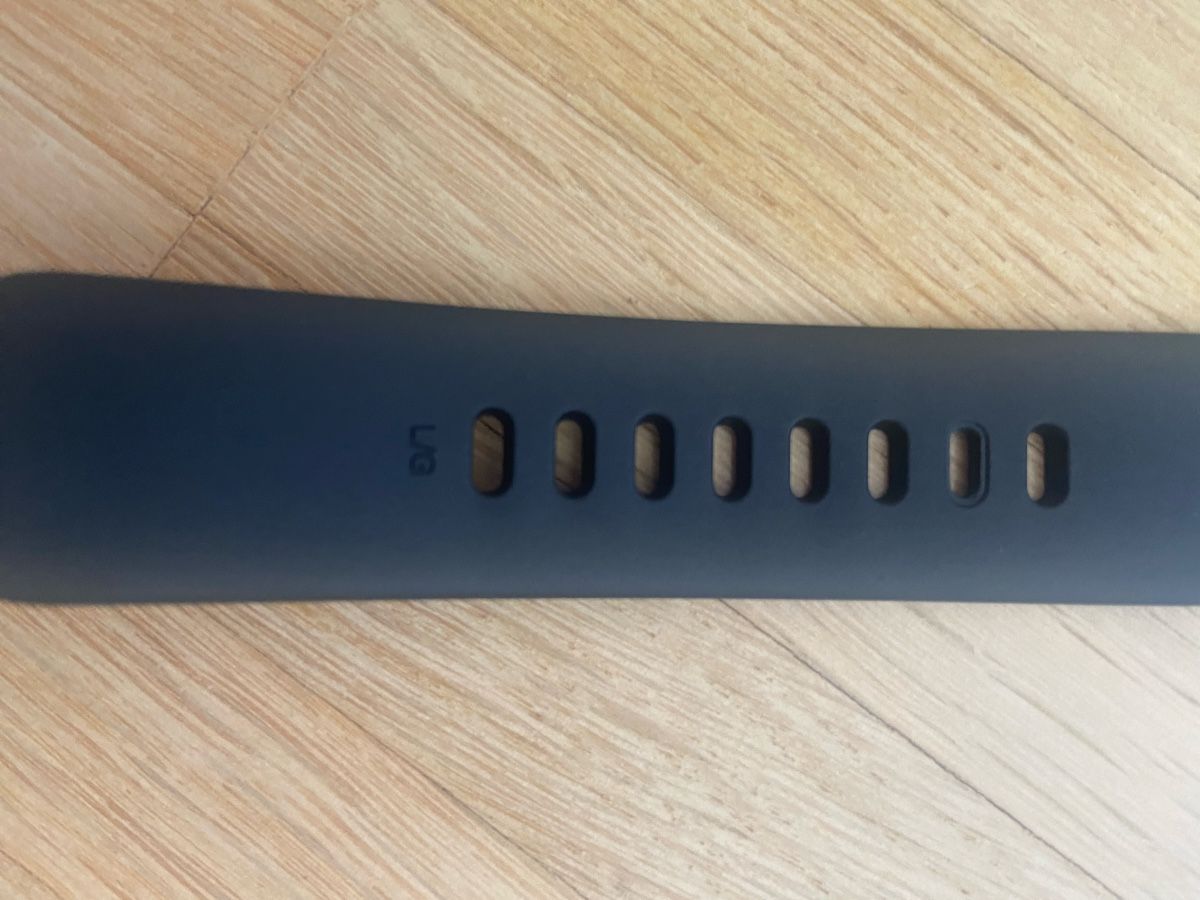 Armbänder & -reifen: Armband Fitbit Charge 6 Original L  – Gebraucht aus St.Gallen von Arc9 4