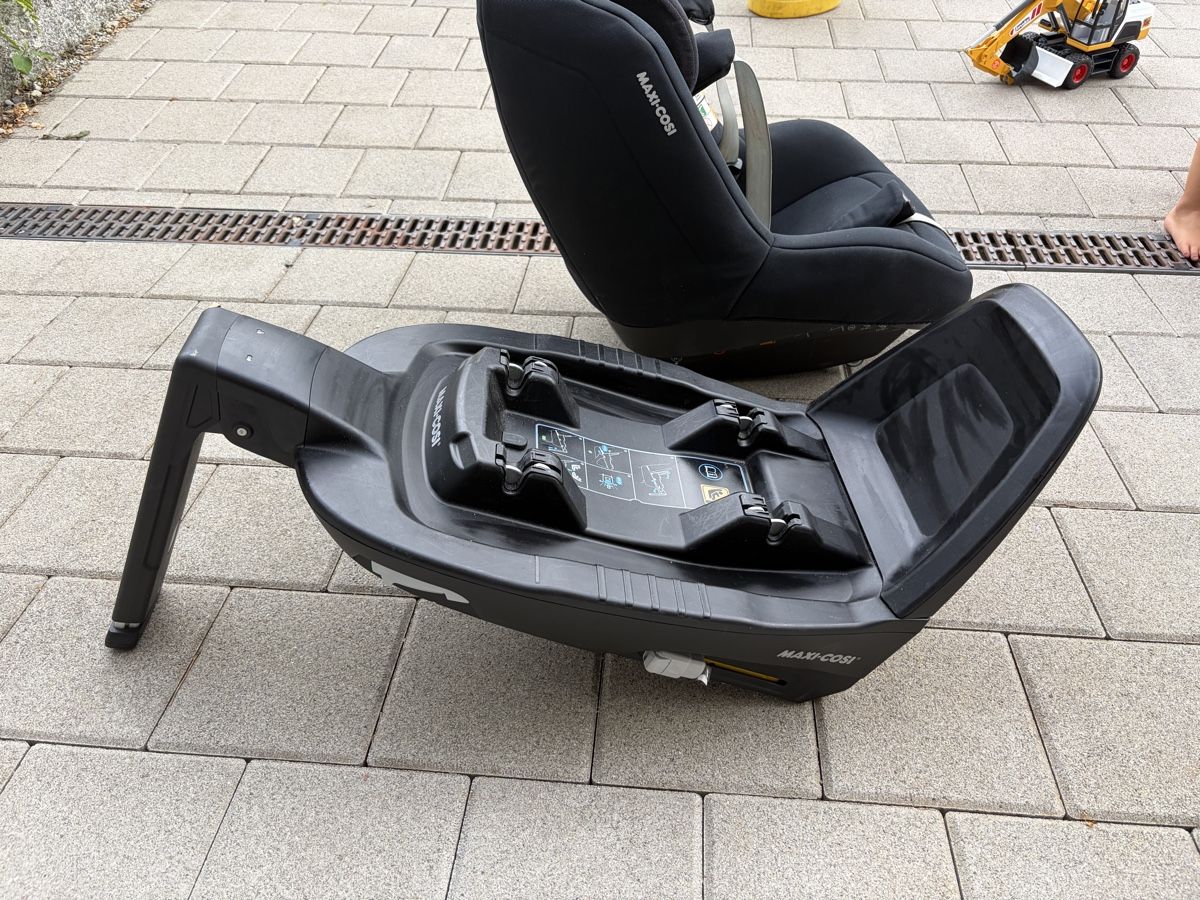 Maxi-Cosi Sièges auto: Maxi Cosi Autositz – D'occasion à Elgg par Diemaendli 1