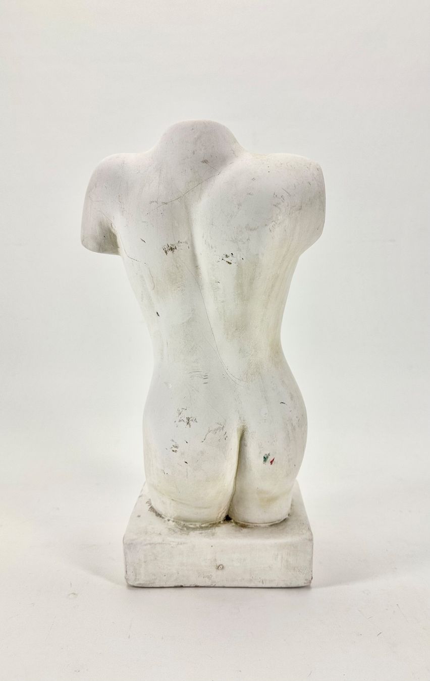 Skulpturen & Statuen: Weibliche Gips Skulptur, Halbfigur-Torso – Gebraucht aus Basel von LynnundPepe 4