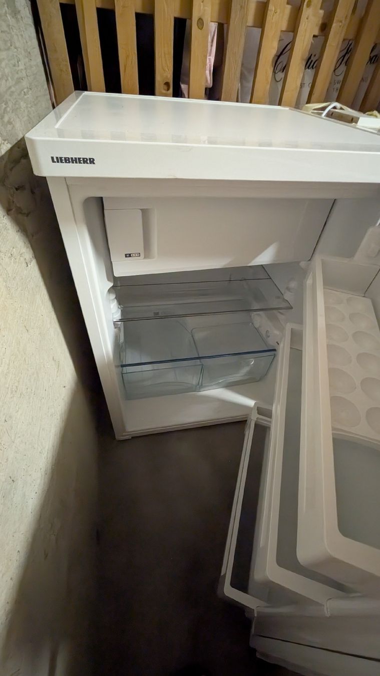Liebherr Kühlschrank: Liebherr Mini Kühlschrank – Gebraucht aus Basel von luk_5q2x 1
