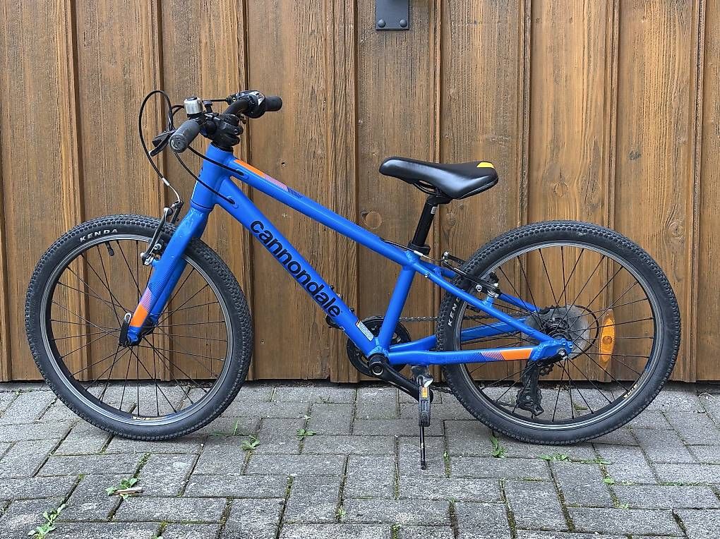 Cannondale Biciclette: Kindervelo 20" Cannondale blau – Usato da Seftigen venduto da marzl78