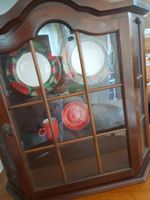 kleines Glas Wand Hängeschränkchen