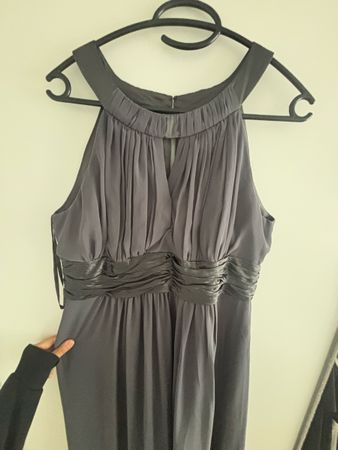 Elegant Grey Maxi Dress - Perfect for Spring Events!