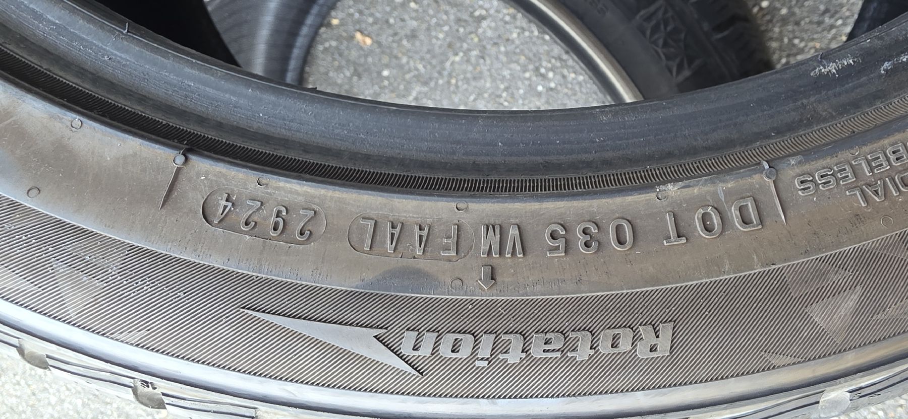 Nexen Pneumatici & Ruote complete: Winterpneu 255/40/R18 M+S – Usato da herzogenbuchsee venduto da jamma01 4