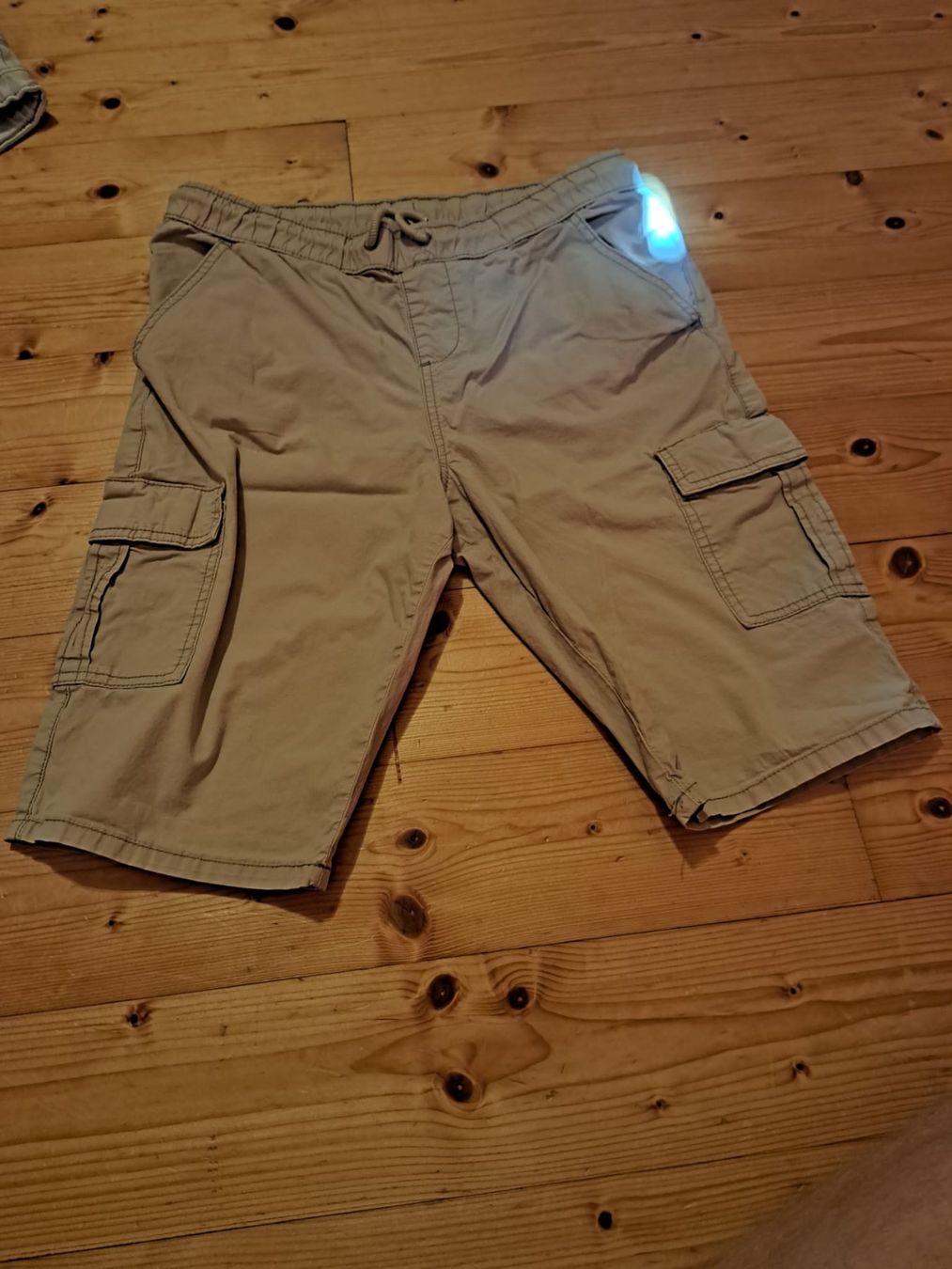 We Pantaloni: Jungen Shorts – Usato da Gais venduto da san_887s