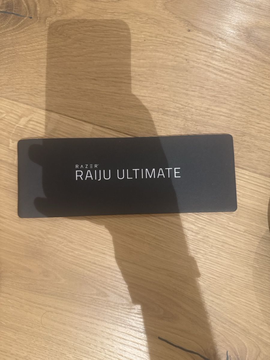 Razer Controller: Razer Raiju Ultimate PS4 Controller neuwertig – Nuovo (secondo la descrizione) da Salenstein venduto da Oliver0808 4