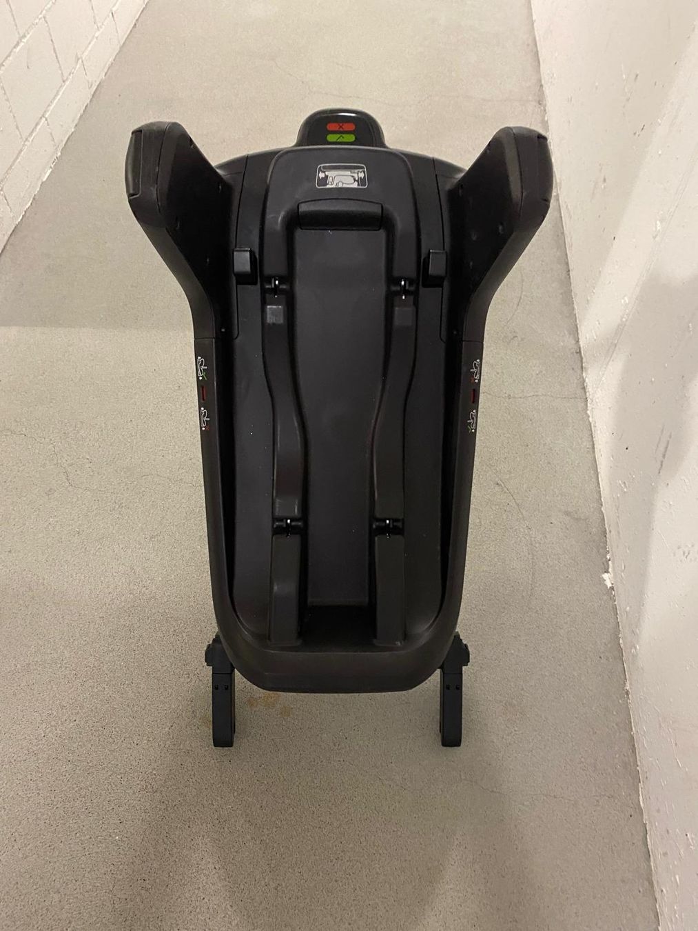 Nuna Sièges auto: nuna isofix – D'occasion à Bassersdorf par kro_7bf5 2