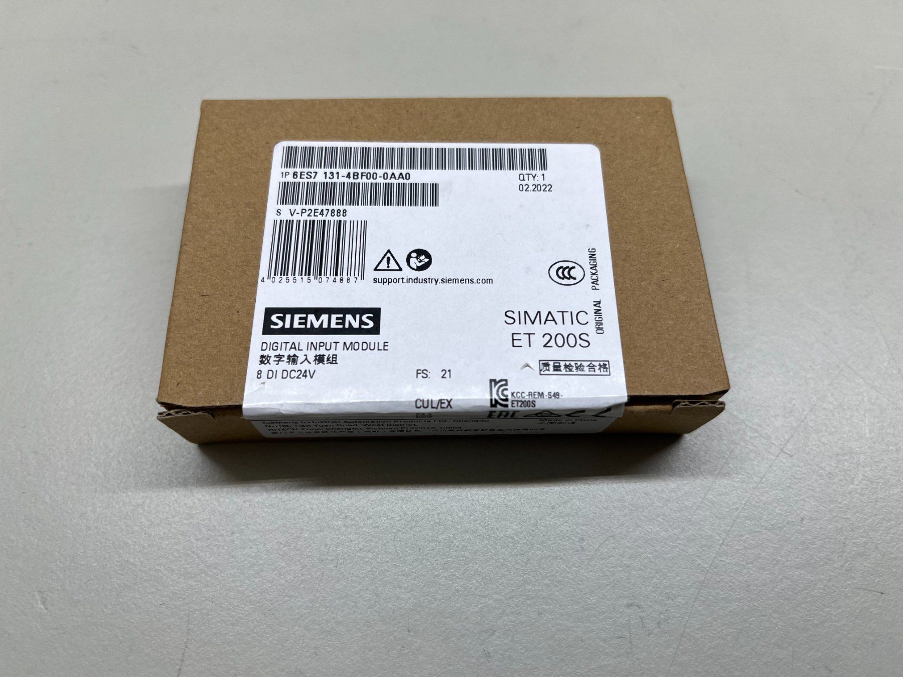 Siemens Componenti elettronici: Simatic ET200S 8 DI DC24V – Nuovo e nell'imballaggio originale da Jenaz venduto da Speedy350