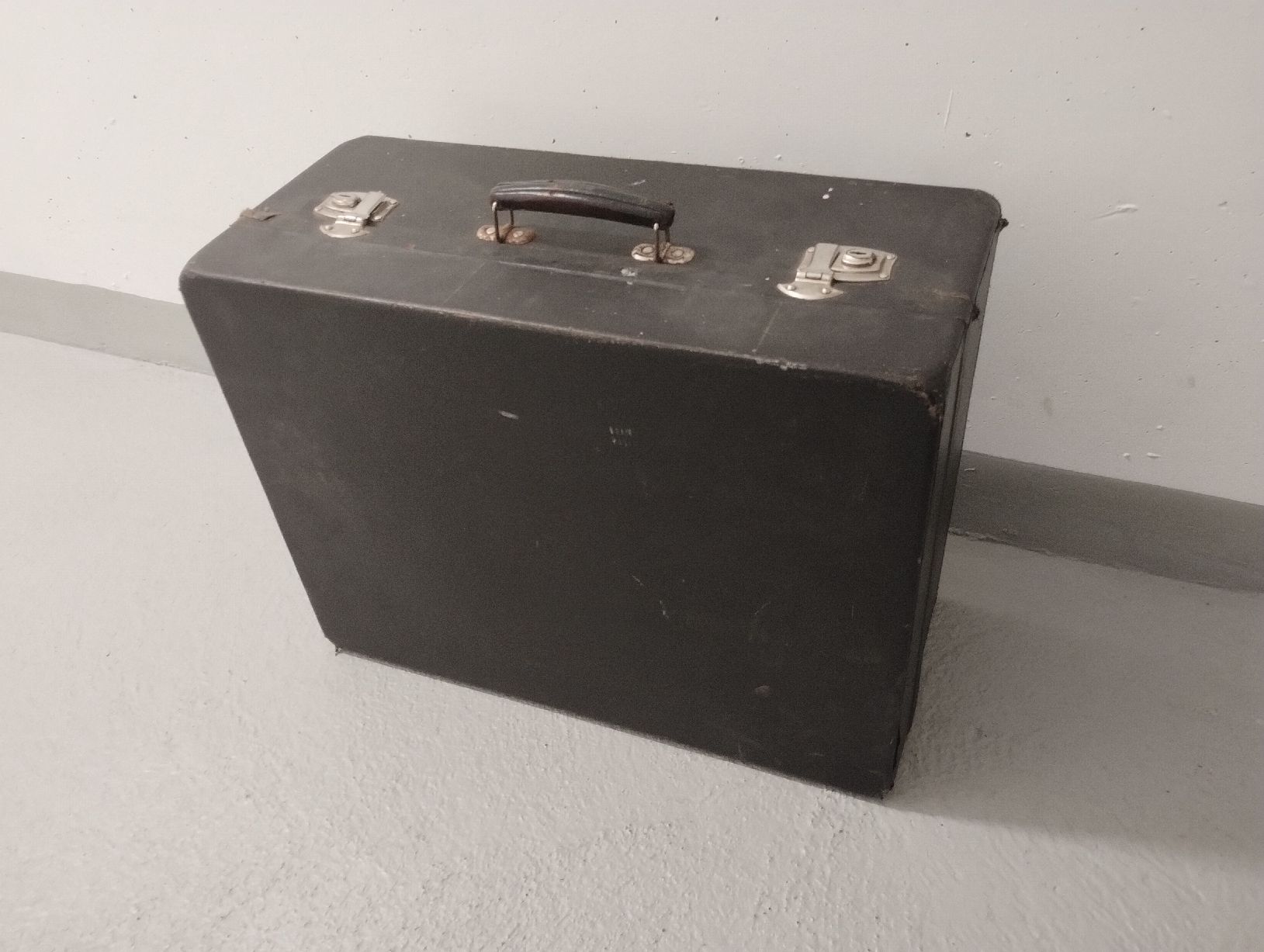 Hohner Musikinstrumente: Akkordeon Hohner mit Koffer – Gebraucht aus Zürich von danihell 1