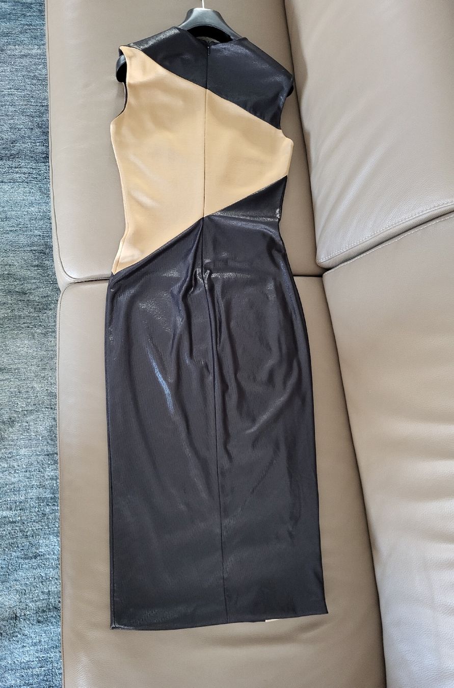 Kleider: Fausto Puglisi Dress, IT 40 – Gebraucht aus Freienbach von cri_9kly 5