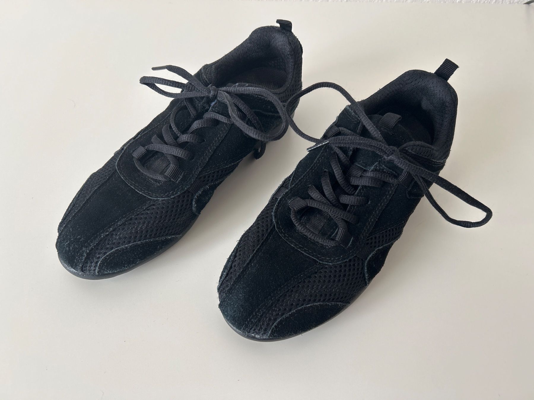 Scarpe da donna: Rumpf Tanz Sneaker Damen Gr 7 – Usato da Witterswil venduto da Sternenhimmel21