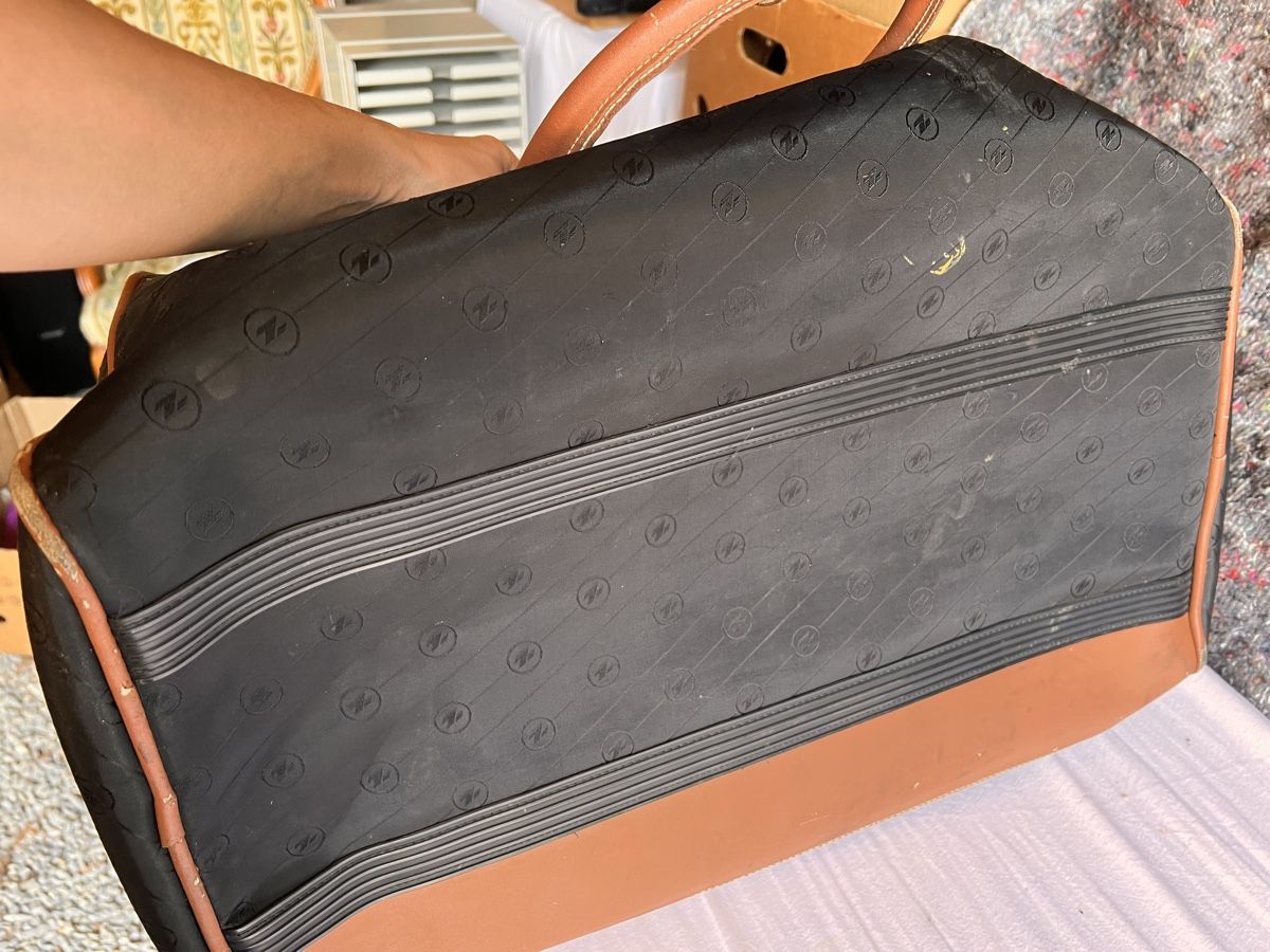 Borse da donna:  Schöne Reisetasche  (43) – Usato da Glattfelden venduto da maa_qcj8 5