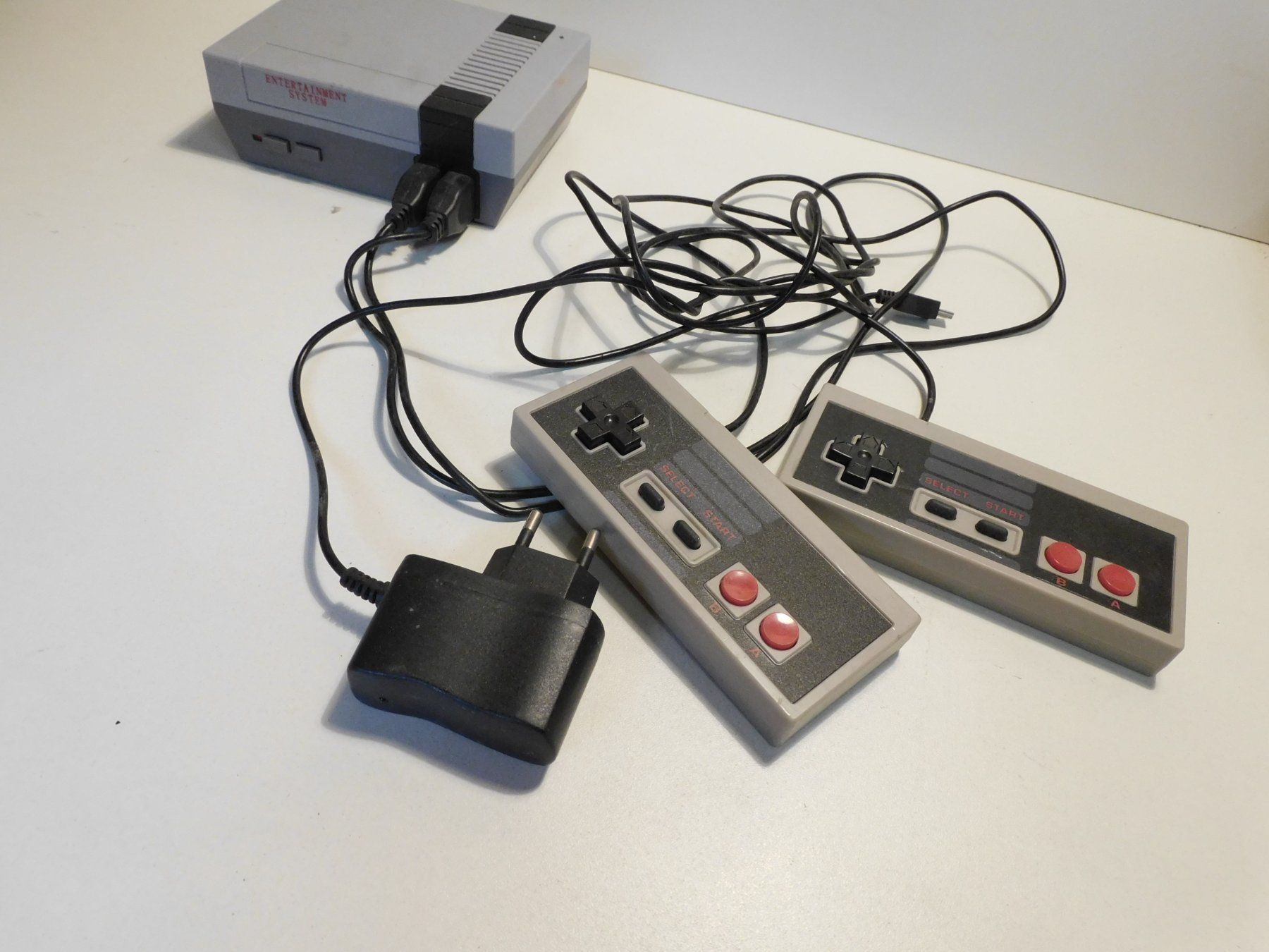 Konsolen: Entertainment System – Gebraucht aus Sursee von 76 6