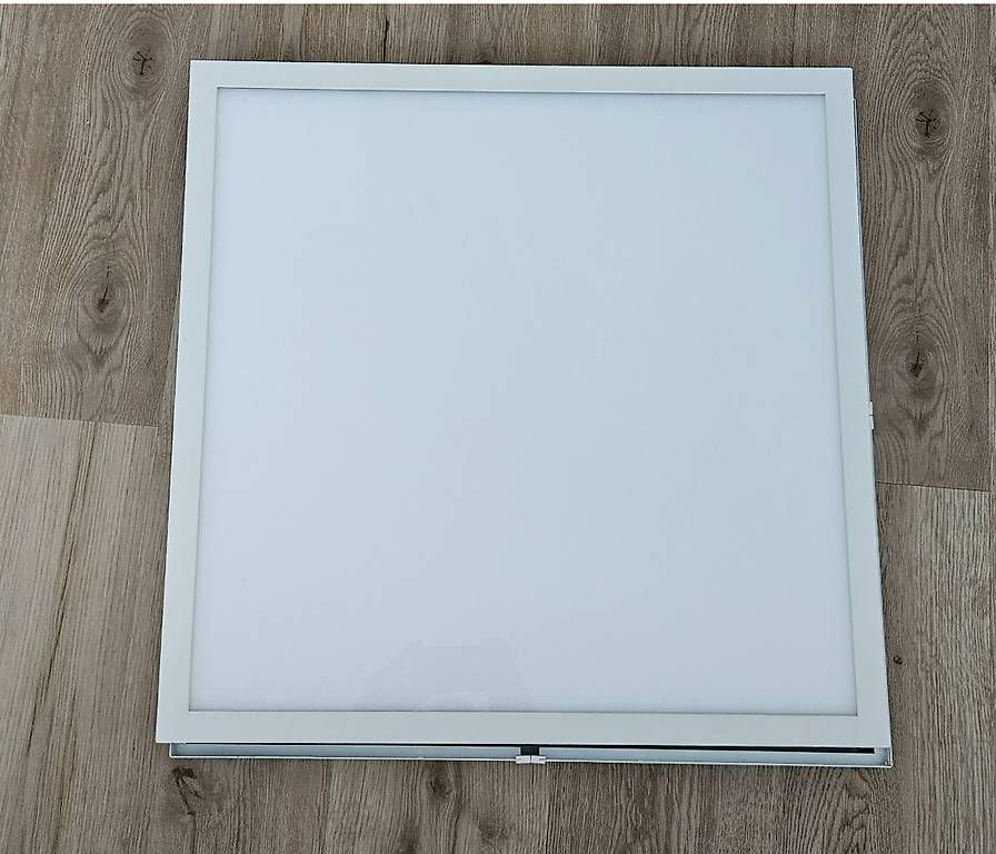 Ikea Lampadari & plafoniere: 1x Ikea Floalt 60x60cm, LED Deckenlampe – Usato da Romanshorn venduto da seaswimming