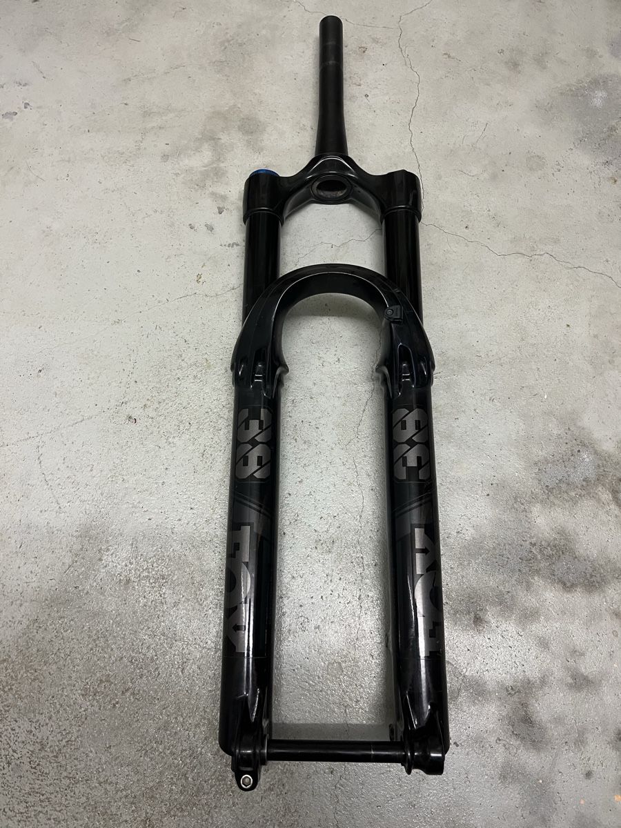 Fox Pezzi di ricambio: FOX FLOAT 38 Performance Elite 29, Grip2 damper, 44mm offset – Usato da Wichtrach venduto da hei_779d