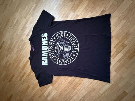 Ramones Band T-Shirt & Schwarz Gr.M