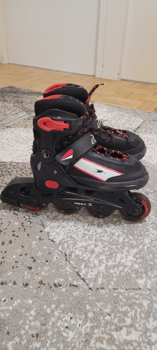 Pattini in linea & Pattini a rotelle: Paire de rollers Crane RBEC 3 ajustable /taille 29-32 – Usato da Vevey venduto da obi_n8zc
