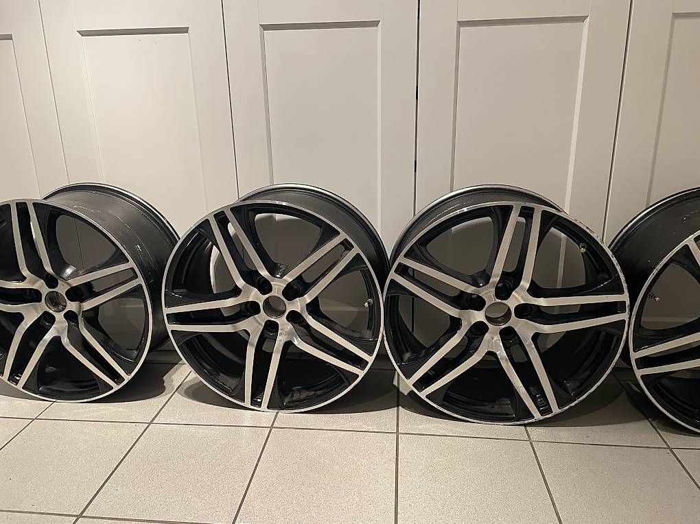 Mam Cerchioni: Alufelgen MAM RS2 - 5x112/20 – Usato da Nuglar venduto da Krho