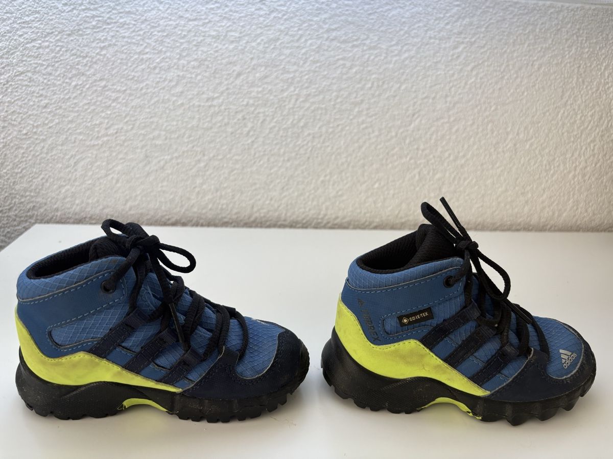 Adidas Schuhe für Jungen: Adidas Terrex Goretex Gr.23 – Gebraucht aus Lüterkofen von a_n_qcc6 2
