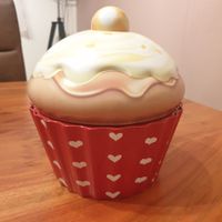 Keksdose "Cupcake" in konischer Form, 16x10cm, unbenutzt