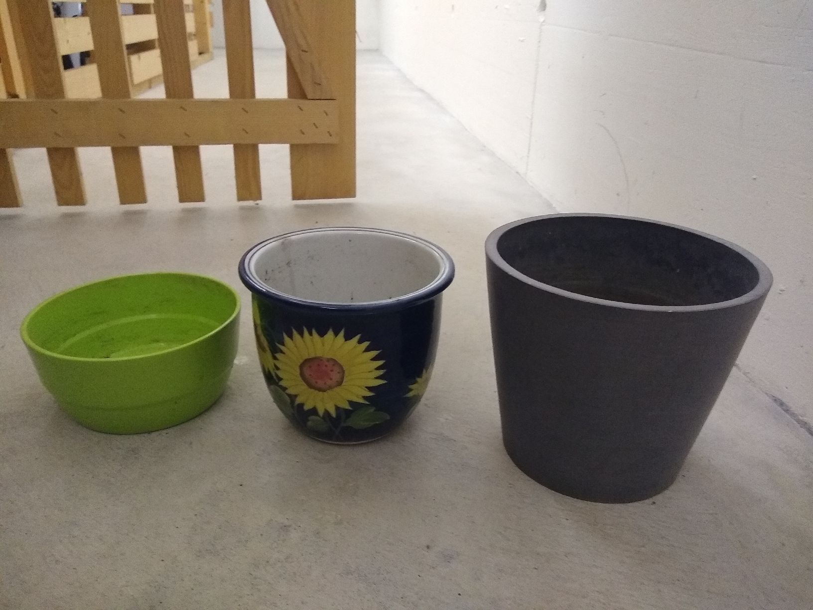 Pentole: 3 Flower Pots, Indoor & Outdoor – Usato da Dübendorf venduto da LoRi-2026 3