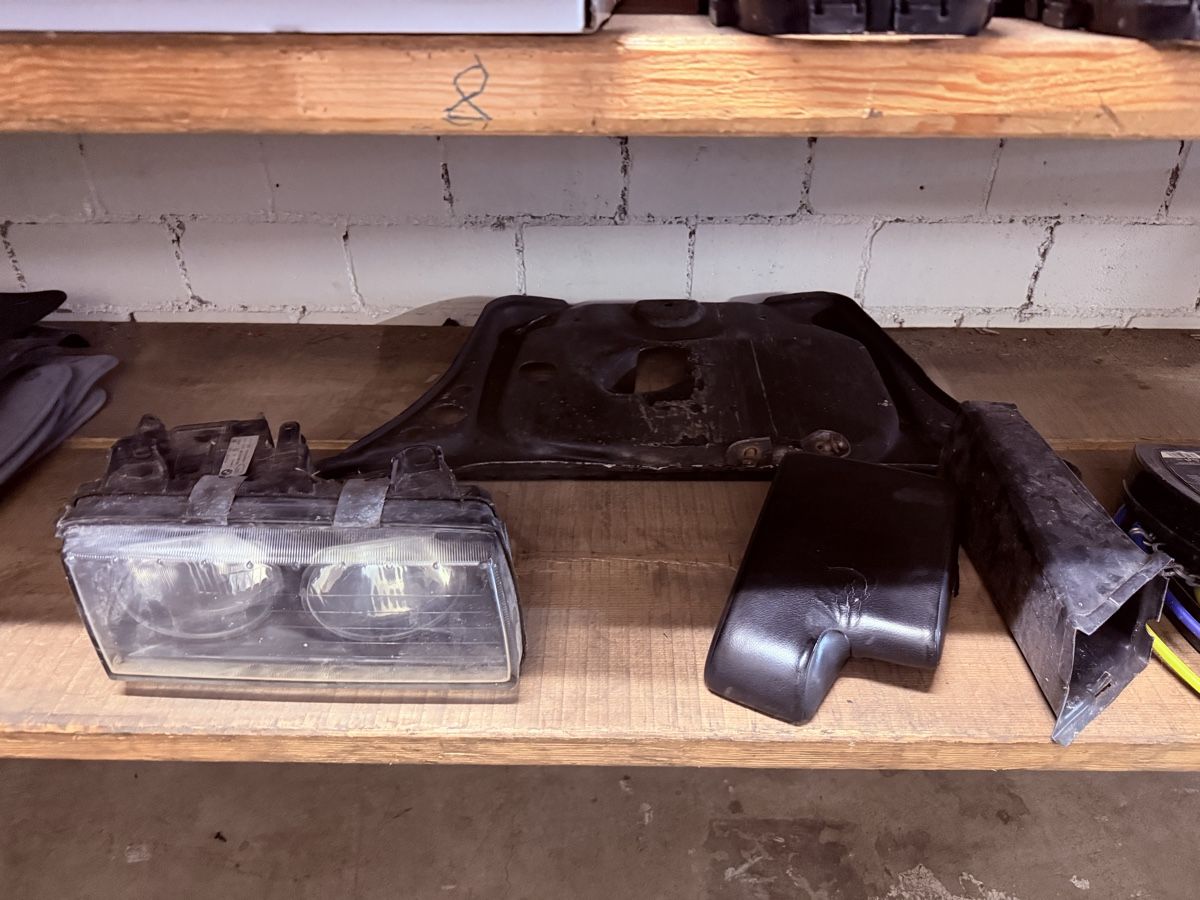 BMW Tutti pezzi di ricambio auto: BMW e30/e36/e46 Teile – Difettoso da Oberentfelden venduto da albert_aj 3