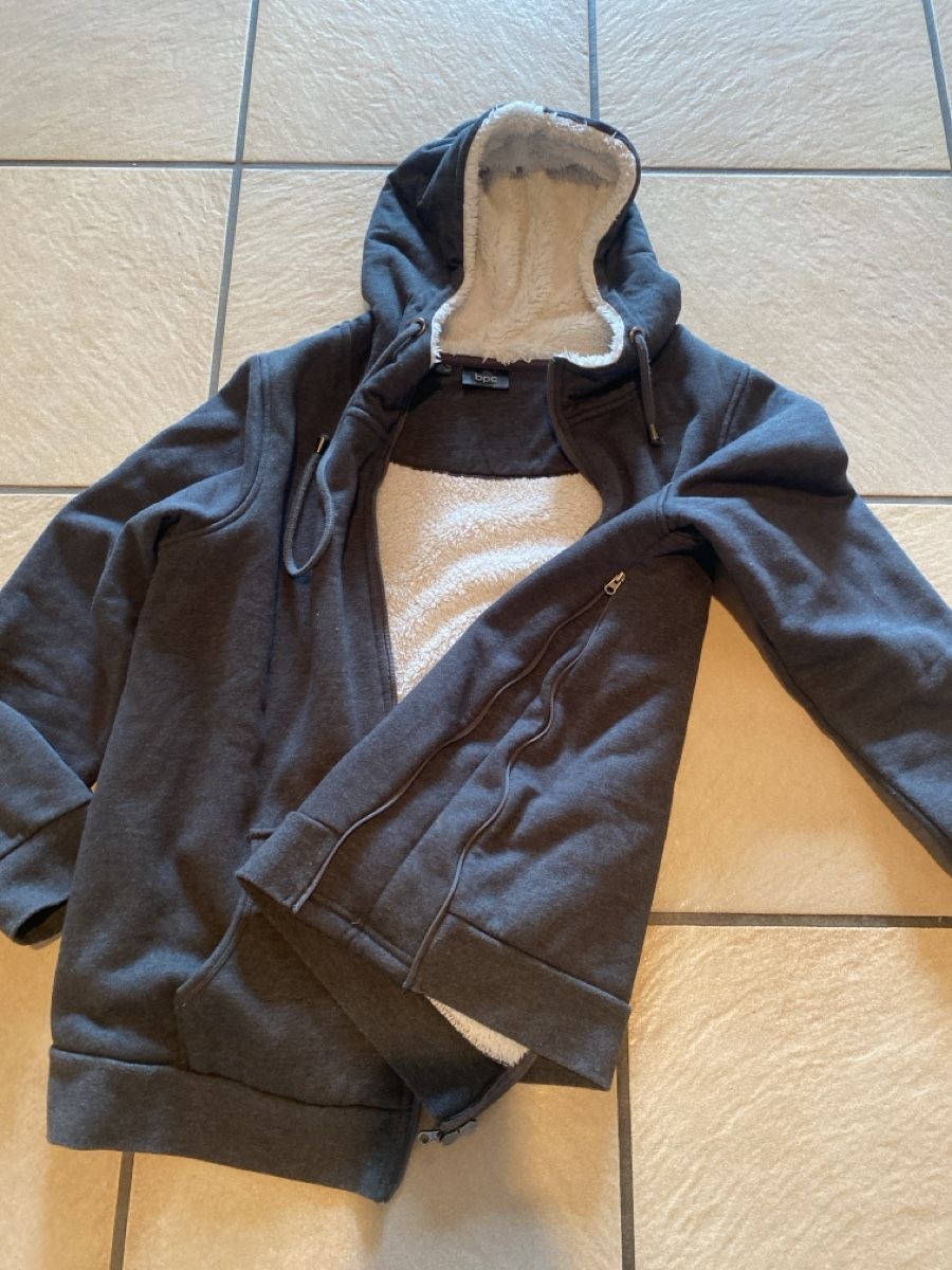 Pulls & Sweat-shirts: Schwangerschaft und trage Jacke Pulli – Neuf (Voir description) à Wengi b. Büren par sch_dmj5 2