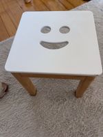 Tabouret enfant bois blanc motif visage