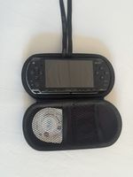 Sony PSP Konsole schwarz mit Transporttasche gebraucht