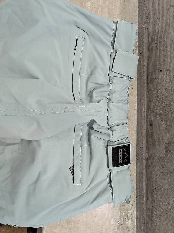 Pantaloni: Ski/Snowboardhose dope – Usato da Sarnen venduto da k_d_j8gq 2