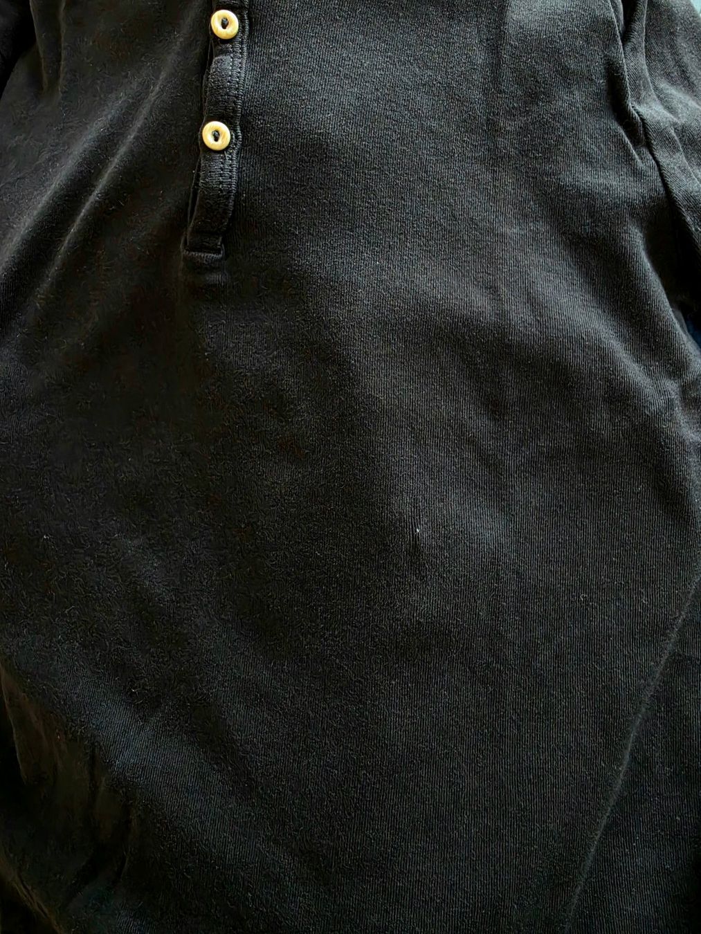 H&M Camicie, T-shirt & Polo: schwarzes Langarmshirt Gr. 134/140 – Usato da Zürich venduto da Londonista 2