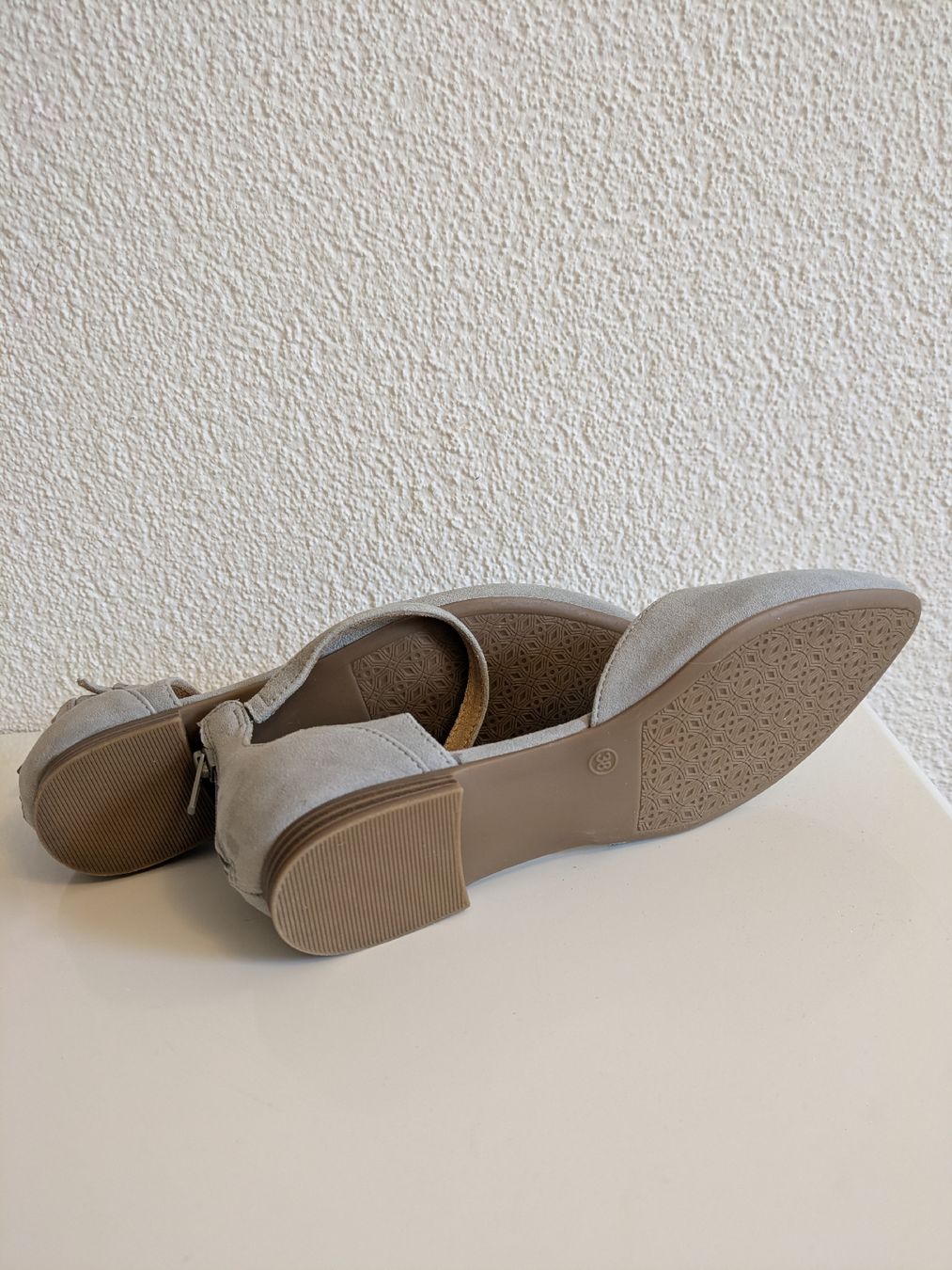 Scarpe da donna: Lederschuhe – Nuovo (secondo la descrizione) da Pfaeffikon Zh venduto da dar_p9qv 5