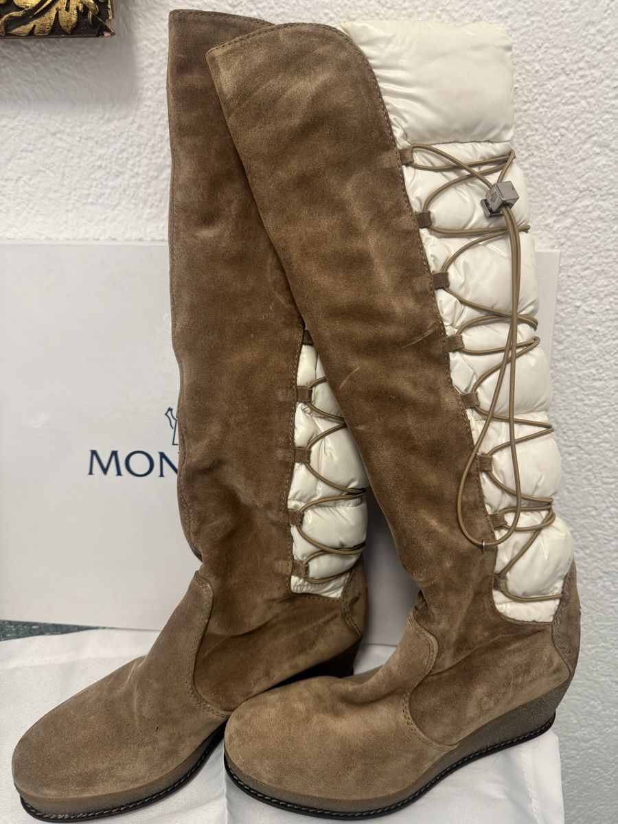 Moncler Scarpe da donna: Neu !!! Moncler Winterstiefel Grösse 37 – Nuovo e nell'imballaggio originale da Bern venduto da Ninitto 2