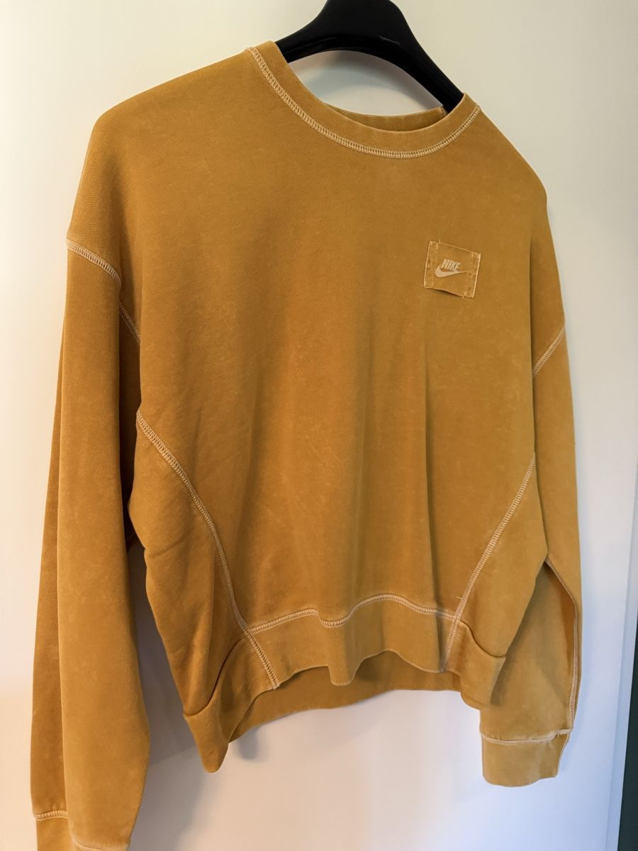 Nike Maglioni & Felpe: Nike -  Pullover S – Usato da Roggwil BE venduto da KatharinaKunz
