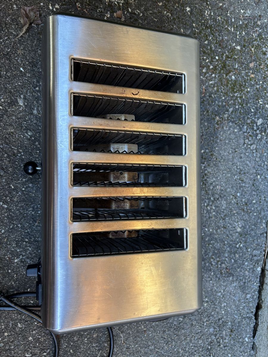 Elettrodomestici da cucina: Toaster aus Edelstahl – Usato da Zürich venduto da Dim777 1