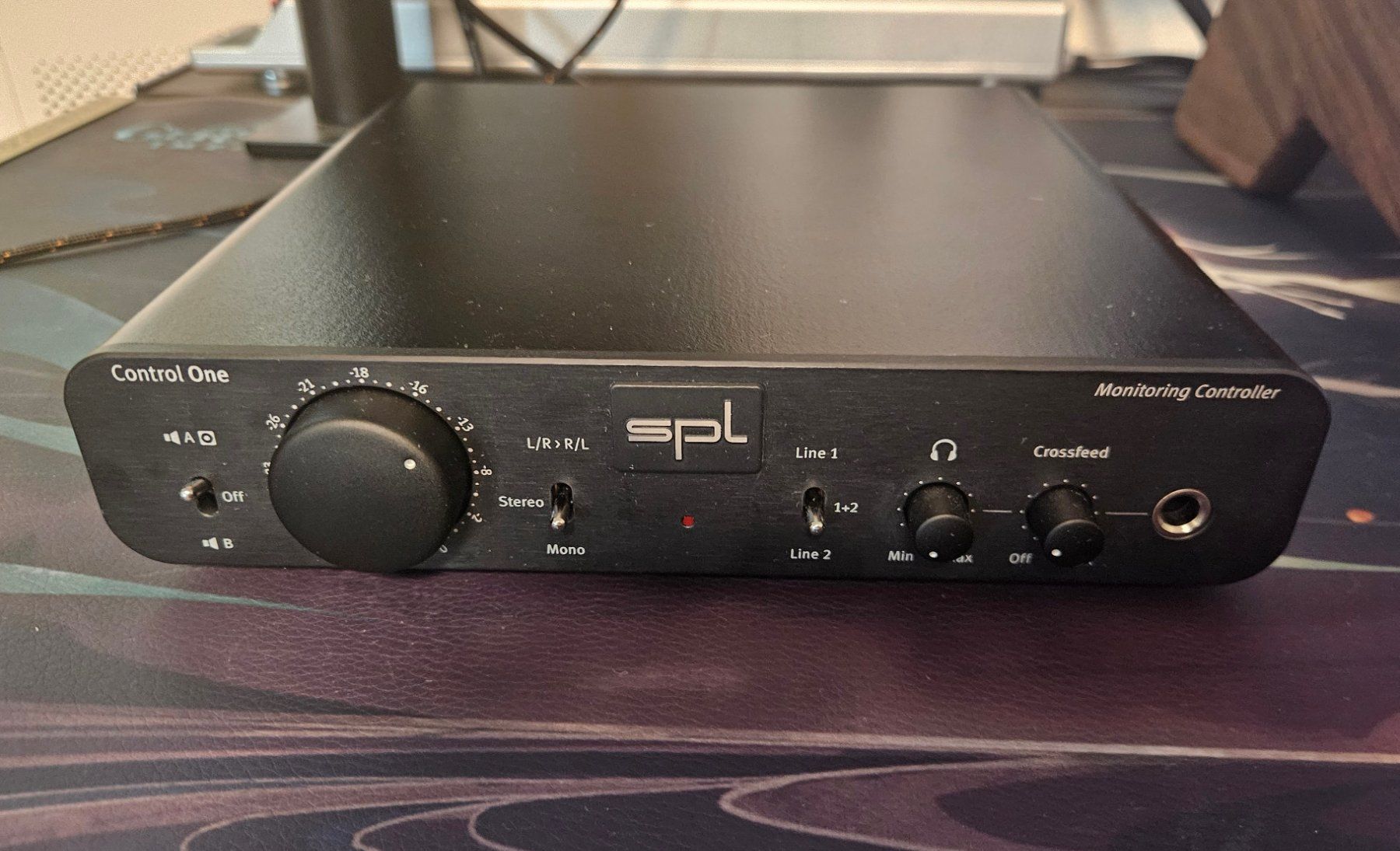 SPL Console di mixaggio: SPL Control One Monitor Controller – Usato da Thalwil venduto da evg_c5zf 1
