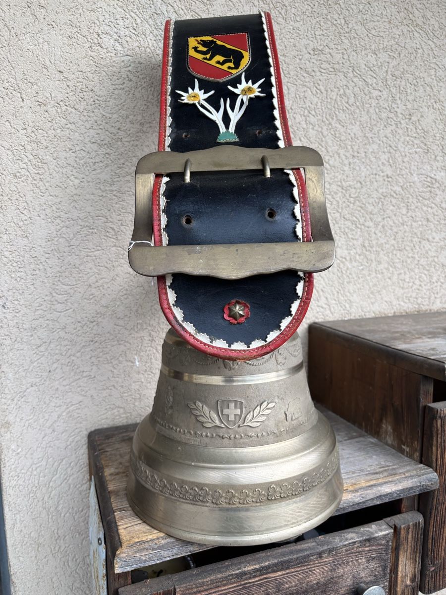 Glocken & Treicheln: Berger Überton Glocke – Gebraucht aus Schangnau von Roseggli82 1