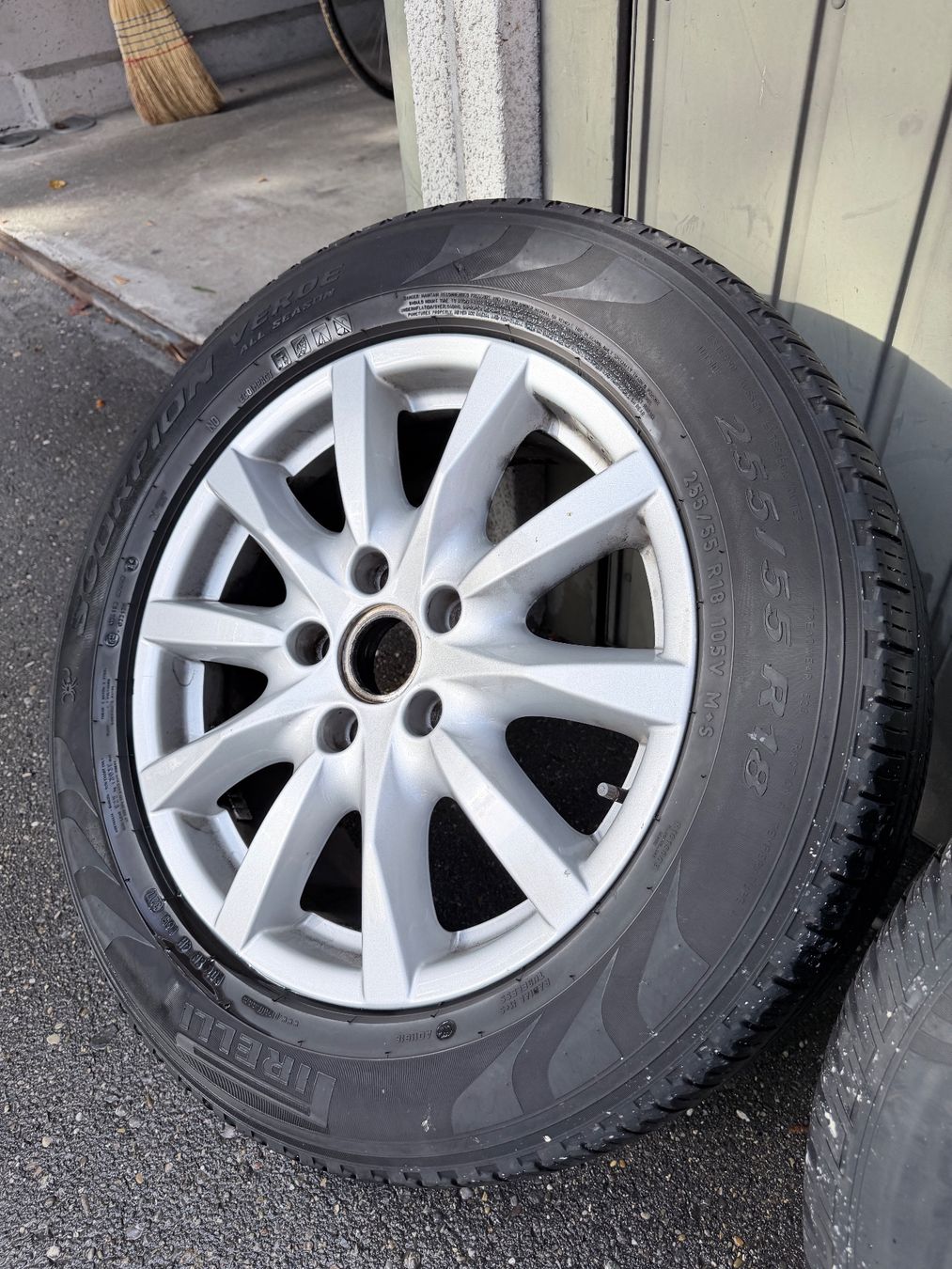 Porsche Pneumatici & Ruote complete: Porsche Cayenne WinterKomplett Räder – Usato da Arbon venduto da Bodenseekind_ 1
