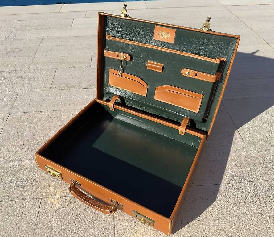 Koffer & Taschen: Attaché Case – Gebraucht aus Genève von Moonstone88 1