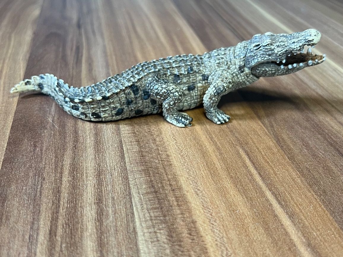 Giocattoli: CROCODILE SPIELFIGURE – Usato da chiasso venduto da Wulli