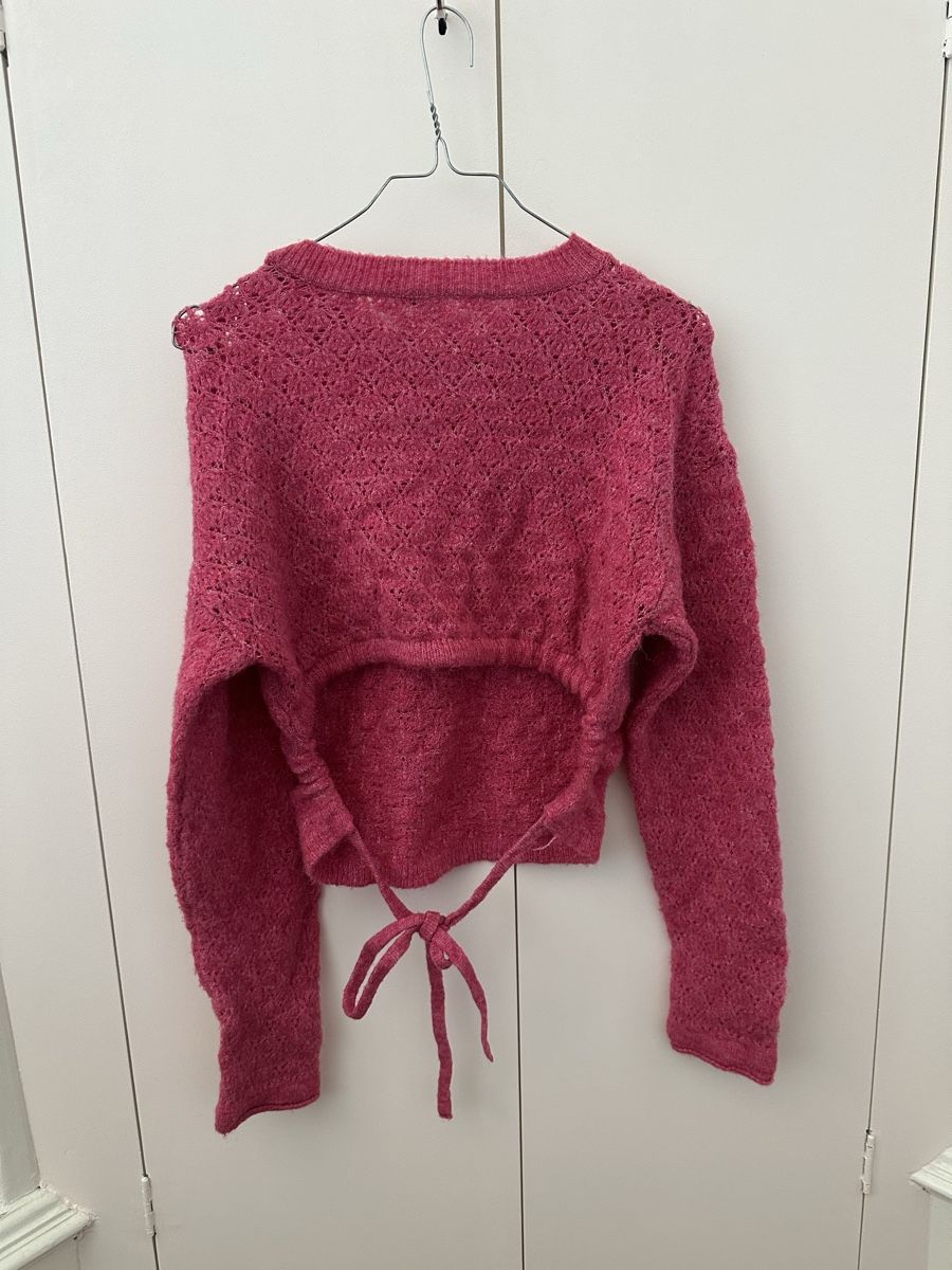 Pull&Bear Top: Pull en maille rose dos nu – Usato da Yverdon-les-Bains venduto da Laureetlargent 2