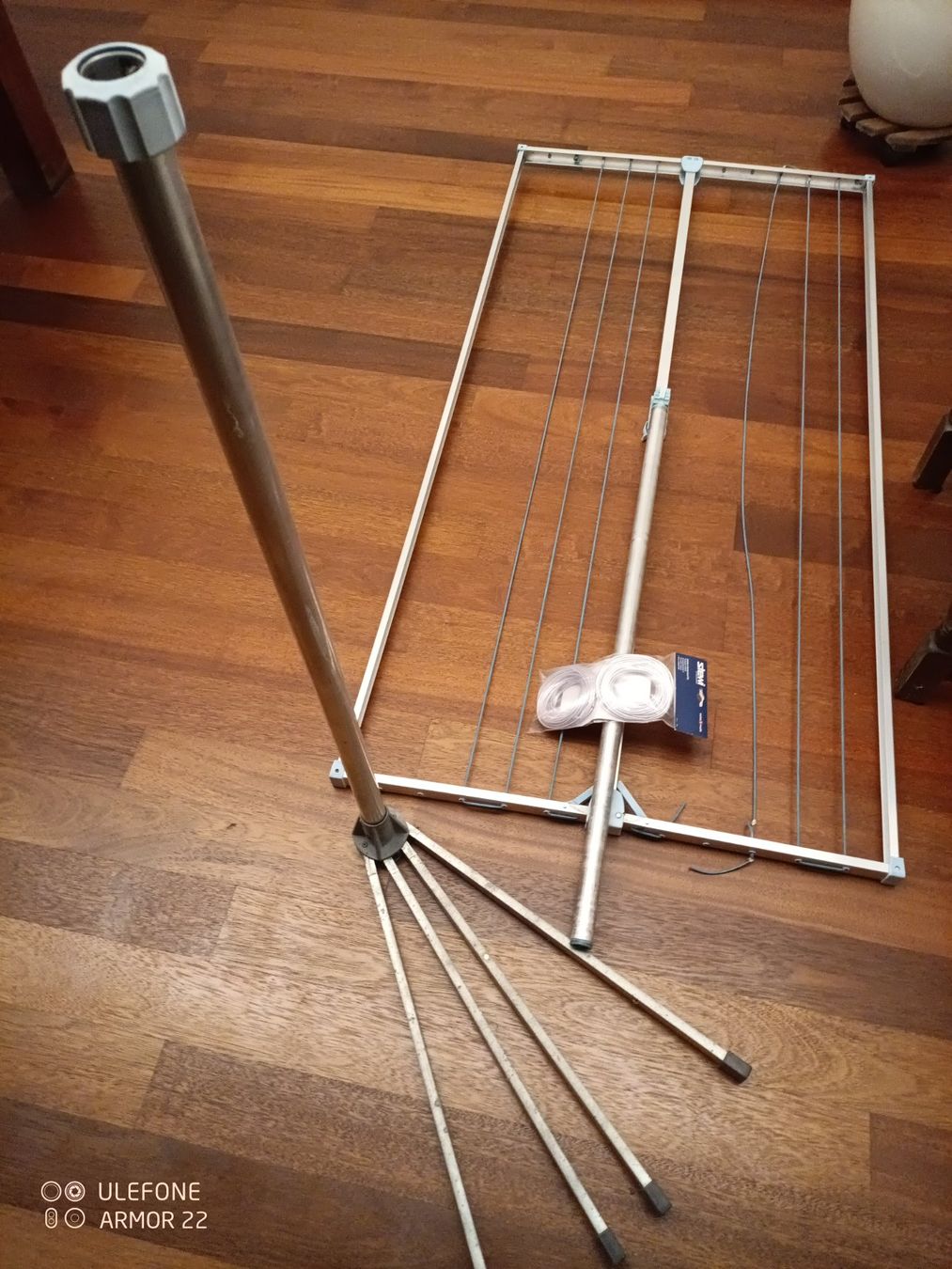 Stewi Stenditoi: Stewi Libelle Wäscheständer Aluminium – Usato da Hottwil venduto da sana0001