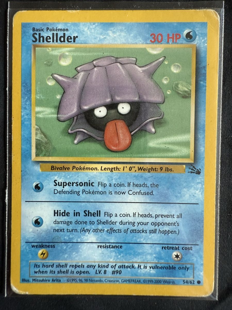 Pokémon Carte collezionabili: Shellder Pokémon Fossil 54/62 – Usato da Winterthur venduto da SiddyPokemon