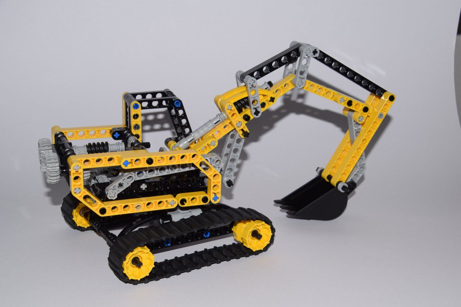 Lego Giocattoli: Lego Technic- Kettenbagger – Usato da Lausen venduto da Rotezora79 2