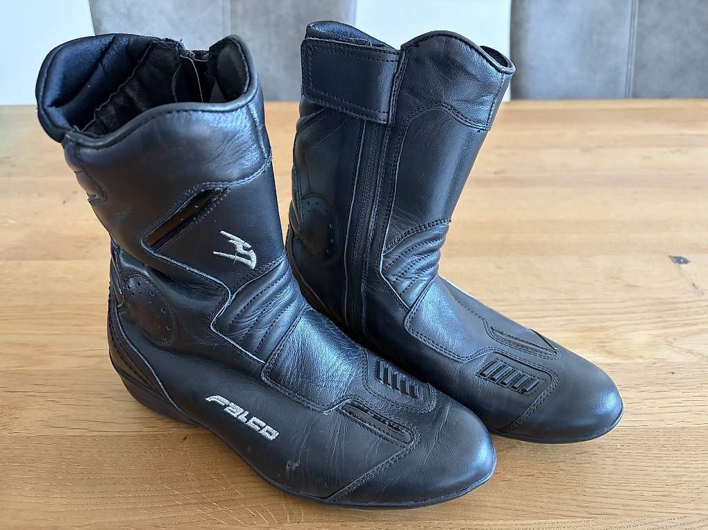 Completi & Tailleur: Motorradbekleidung Damen – Usato da St. Gallen venduto da hei_r885 1