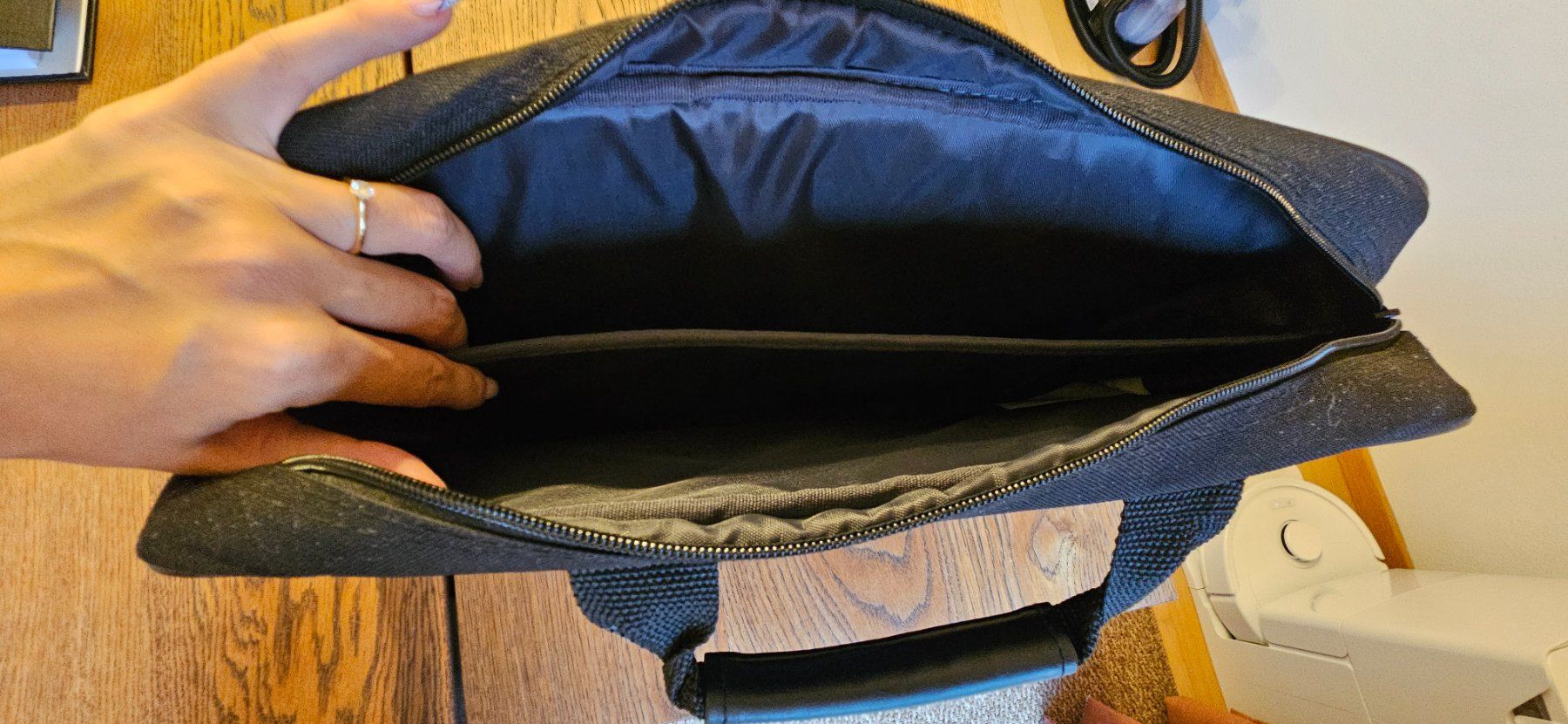 Valigie & Borse: HP Laptoptasche schwarz mit Schultergurt – Usato da Affoltern am Albis venduto da Stefanie_89 3