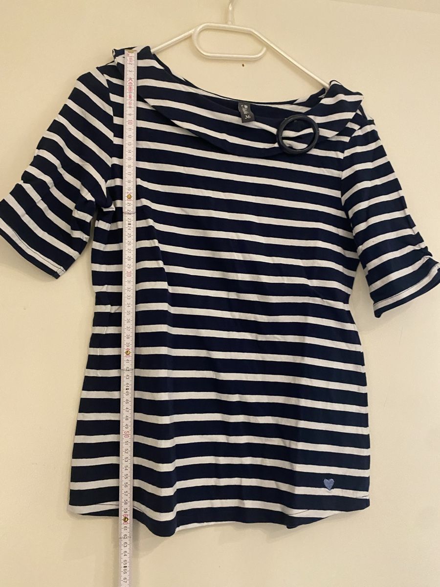 T-shirt: Multiblu Shirt, Grösse 36, blau-weiss gestreift – Usato da Hünenberg See venduto da lar_9zjk 2